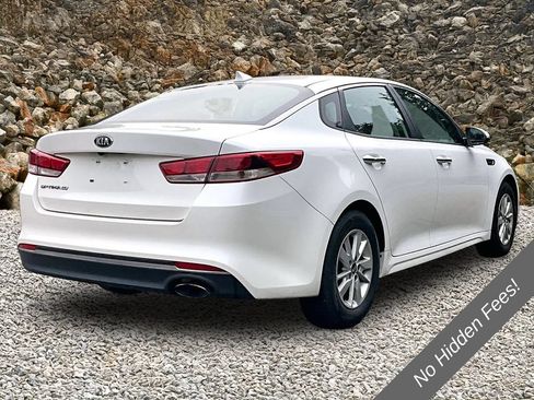 Used 2016 Kia Optima LX FWD image 2