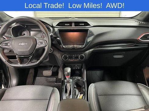 Used 2023 Chevrolet TrailBlazer RS w/ Sun and Liftgate Package AWD/4WD image 13