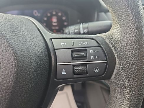 Used 2023 Honda Accord EX image 20