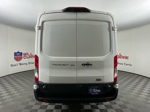 Used 2023 Ford Transit 250 Medium Roof image 4