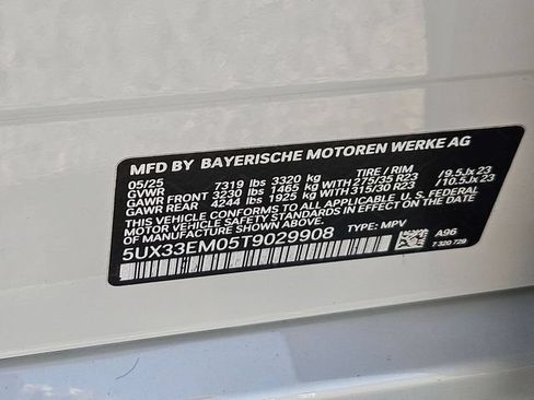 Used 2026 BMW X7 M60i AWD/4WD image 16