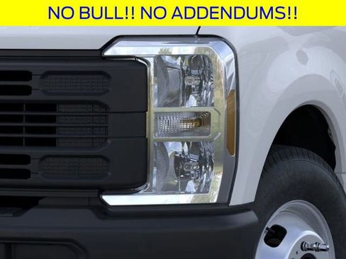 New 2025 Ford F350 XL image 19