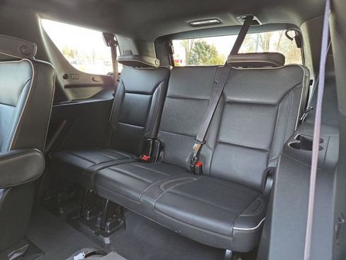 Used 2024 Chevrolet Tahoe Premier image 32