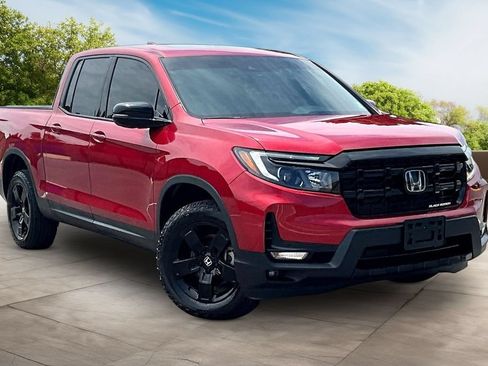 Used 2025 Honda Ridgeline Black Edition image 11