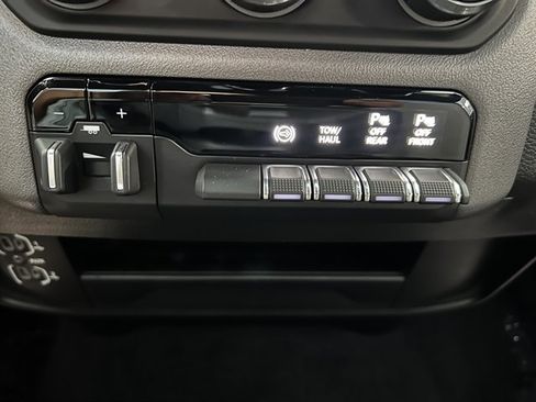 Used 2024 RAM 2500 Big Horn w/ Off Road Package image 54