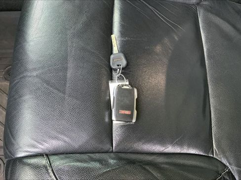 Used 2018 GMC Sierra 1500 SLT w/ SLT Premium Package image 12