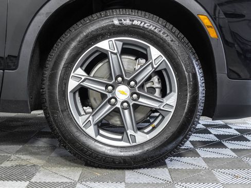 Used 2023 Chevrolet Blazer LT AWD/4WD image 44