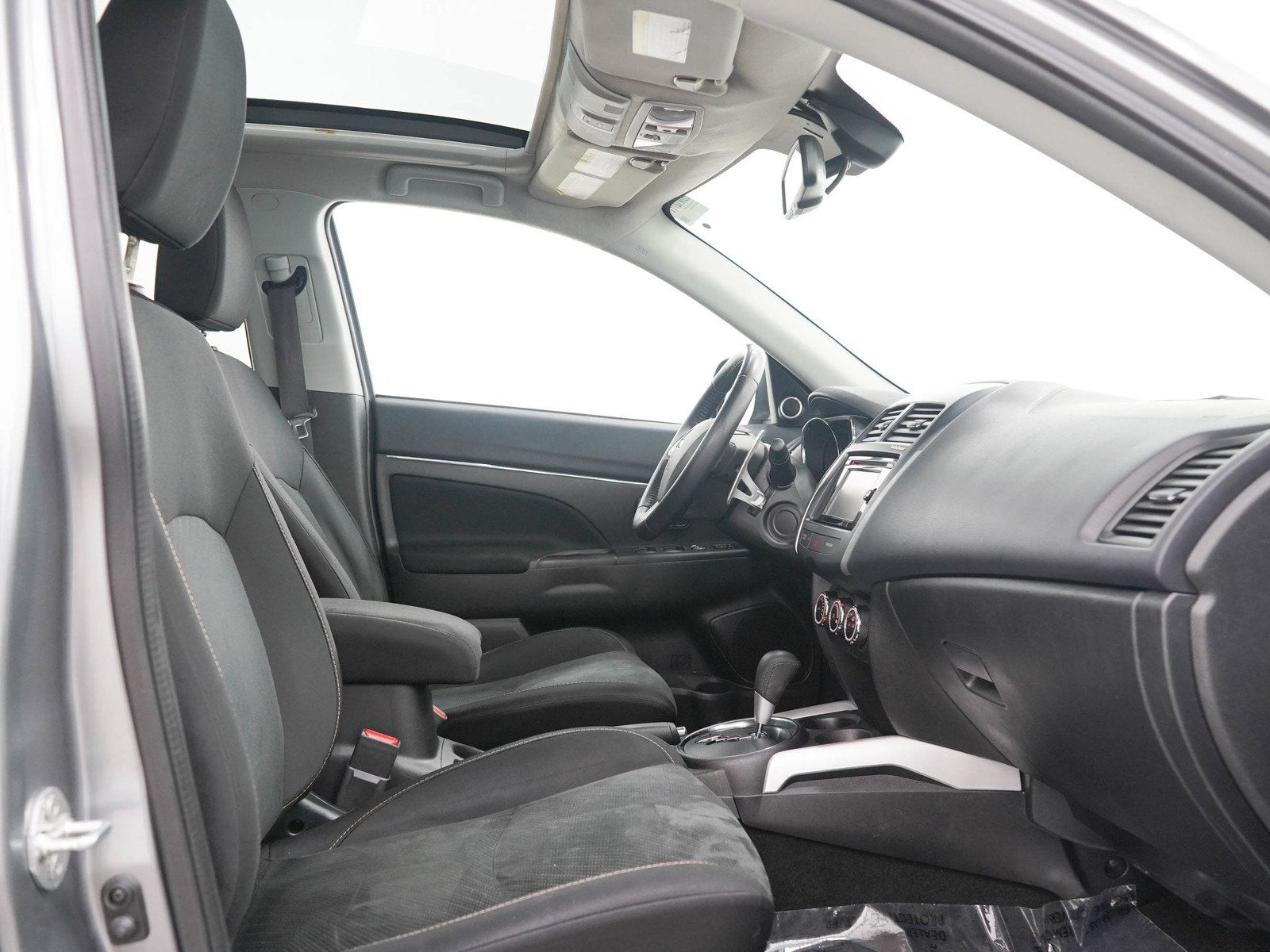 Used 2014 Mitsubishi Outlander Sport SE AWD/4WD image 12