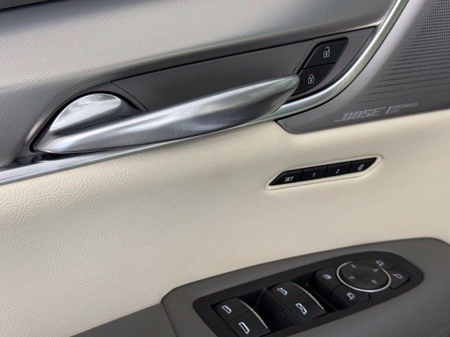 Used 2024 Cadillac XT5 Premium Luxury FWD image 16