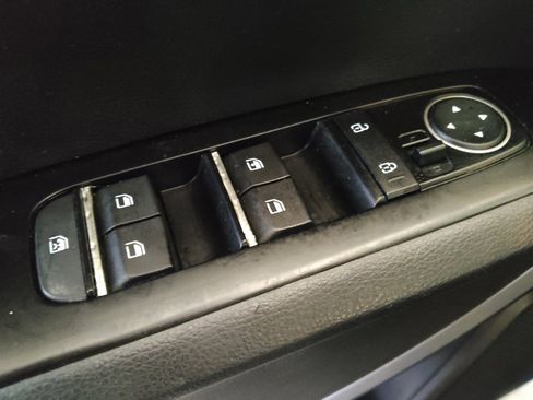 Used 2020 Kia Soul LX FWD image 27