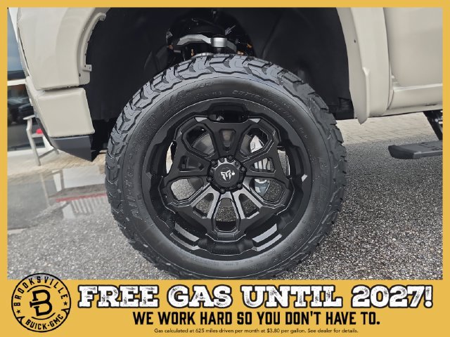 New 2026 GMC Sierra 1500 AT4 w/ AT4 Premium Package AWD/4WD image 30