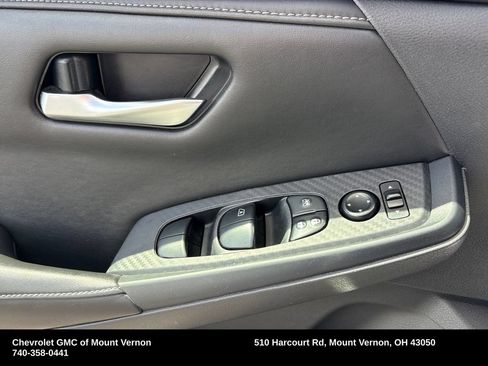 Used 2023 Nissan Sentra SV FWD image 14