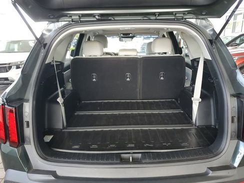 Certified 2023 Kia Sorento S w/ Panoramic Sunroof Package image 6