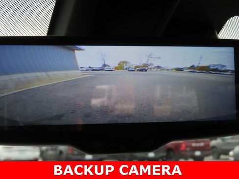 Used 2025 Chevrolet Express 3500 LT image 4