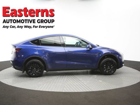 Used 2021 Tesla Model Y Long Range AWD/4WD image 36
