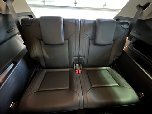 Used 2019 Volkswagen Atlas SE image 26