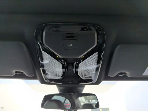 Certified 2025 BMW M340i image 31