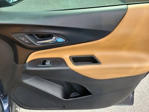 Used 2019 Chevrolet Equinox Premier image 8