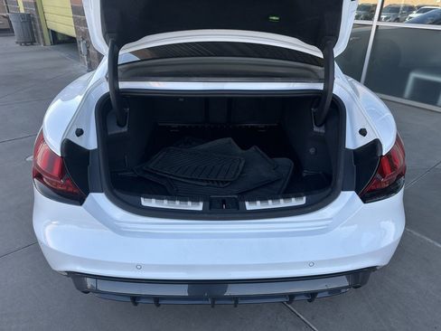 Used 2022 Audi e-tron GT Premium Plus image 36