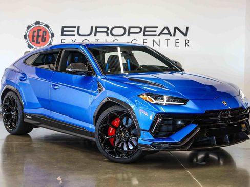 Used 2023 Lamborghini Urus Performante AWD/4WD image 1