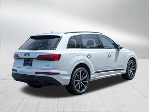 Certified 2025 Audi Q7 2.0T Premium Plus w/ Premium Plus Package AWD/4WD image 7