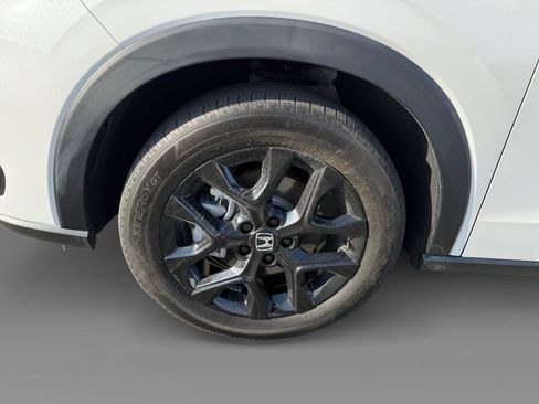 Used 2024 Honda HR-V Sport image 9