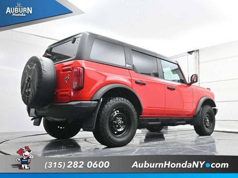 Used 2023 Ford Bronco Black Diamond image 22