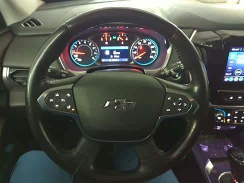 Used 2020 Chevrolet Traverse RS image 8