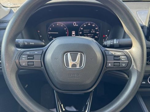 Used 2023 Honda Accord EX image 16