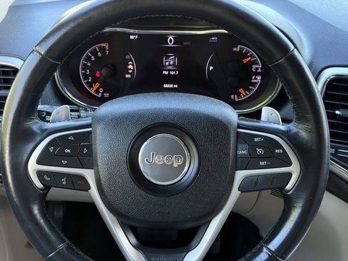 Used 2015 Jeep Grand Cherokee Laredo w/ Quick Order Package 23E image 15