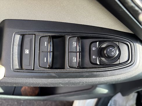 Used 2022 Subaru Impreza 2.0i Premium AWD/4WD image 17