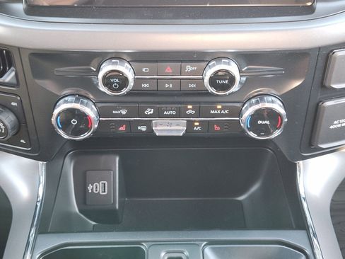 New 2026 Ford F150 XLT w/ Equipment Group 302A MID image 19