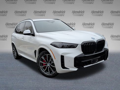 New 2026 BMW X5 xDrive50e w/ M Sport Package image 2