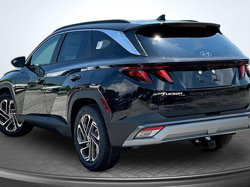 New 2026 Hyundai Tucson SEL Plus FWD image 3