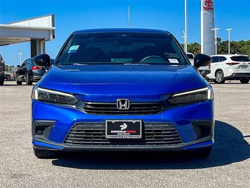 Used 2024 Honda Civic Sport image 3