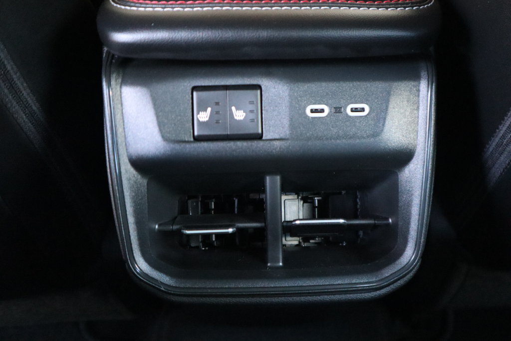 New 2026 Dodge Charger R/T AWD/4WD image 14