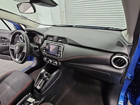 Used 2021 Nissan Versa SR image 31