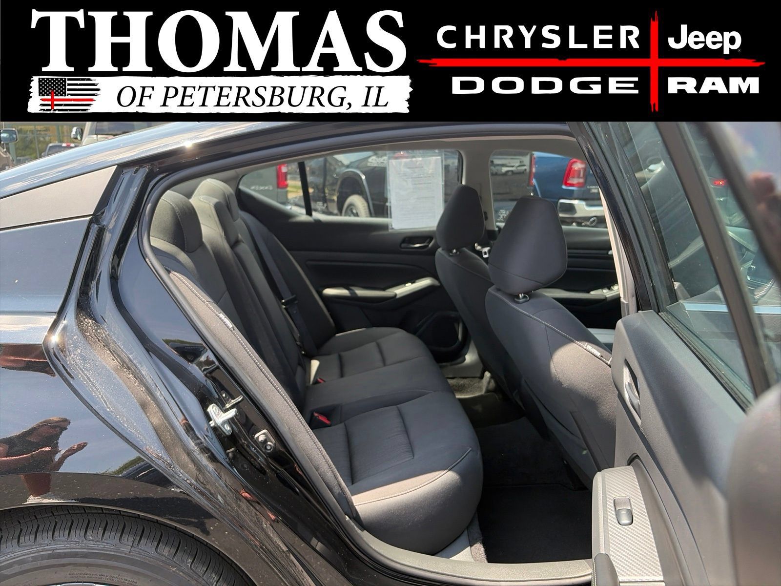 Used 2025 Nissan Altima 2.5 SV FWD image 24