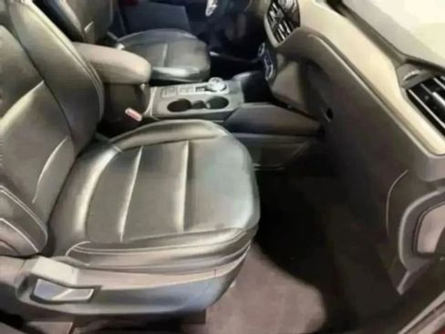 Used 2020 Ford Escape SEL image 27