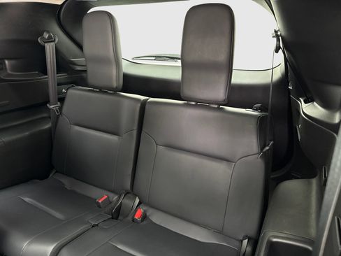 Used 2023 Mitsubishi Outlander SE AWD/4WD image 39