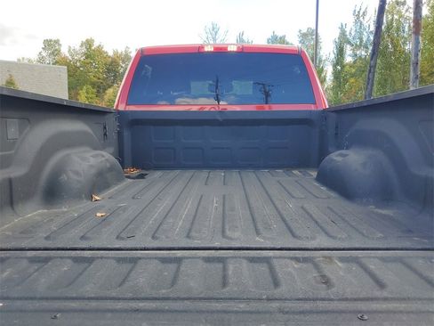 Used 2024 RAM 2500 Big Horn w/ Bed Utility Group image 9