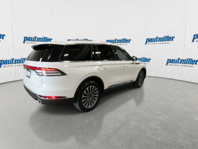 Used 2022 Lincoln Aviator AWD w/ Premium Package image 11