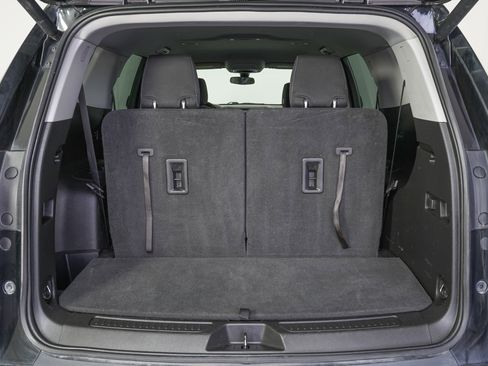 Used 2019 GMC Acadia SLE image 11