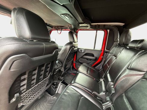 Certified 2021 Jeep Gladiator Rubicon AWD/4WD image 21