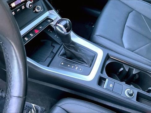 Used 2022 Audi Q3 2.0T Premium Plus image 13