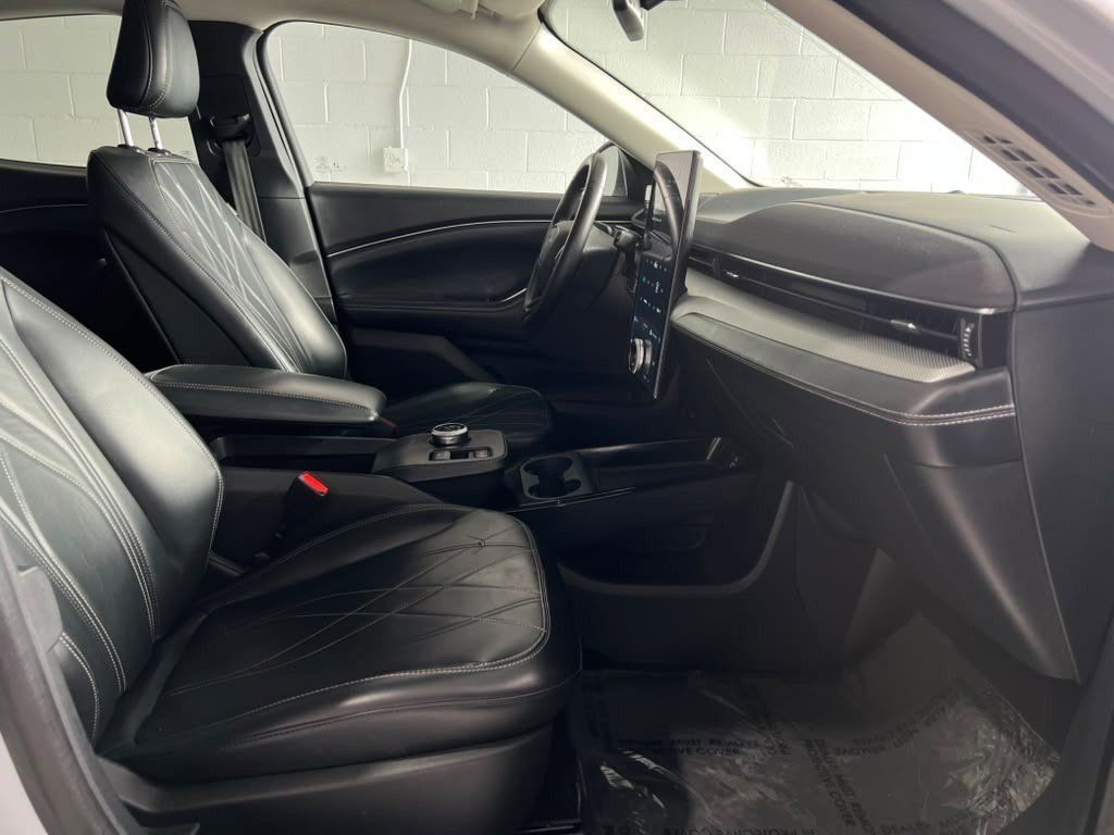 Used 2023 Ford Mustang Mach-E Select RWD image 11