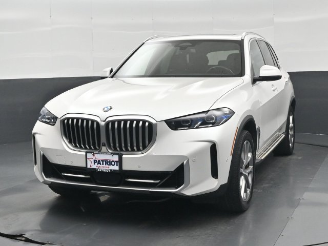 Used 2024 BMW X5 xDrive40i AWD/4WD image 37