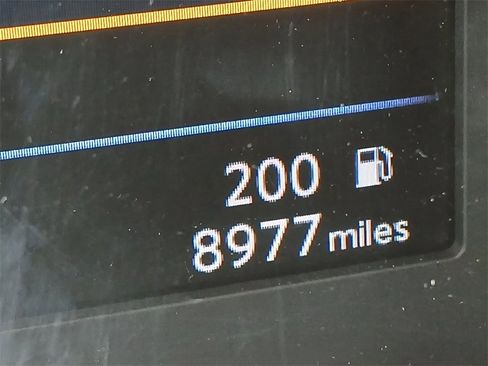 Used 2022 Nissan Rogue Sport SL w/ Premium Package image 13