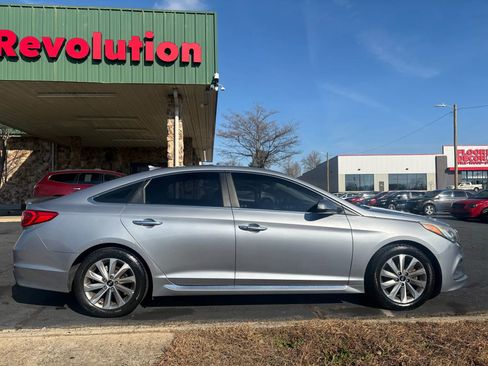 Used 2017 Hyundai Sonata Sport w/ Value Edition Package 02 image 8