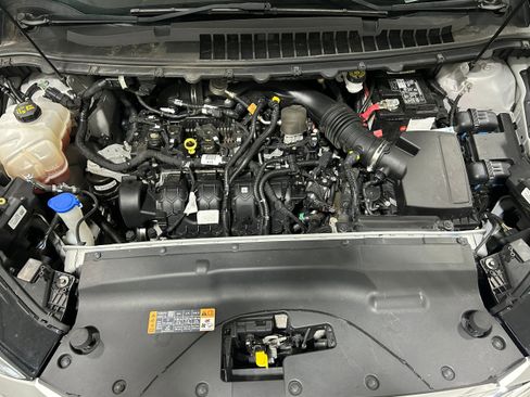 Used 2019 Ford Edge SEL w/ Equipment Group 201A image 18